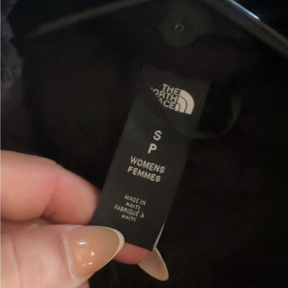 The North Face Osito sweater - Picture 2 of 2